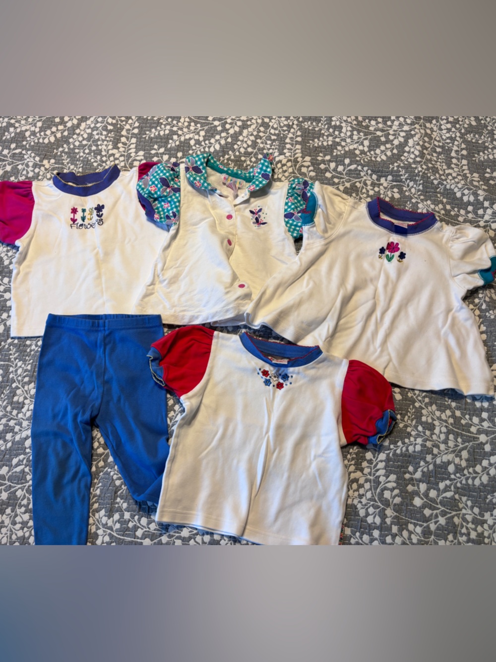 Vintage Gymboree lot - Size small which